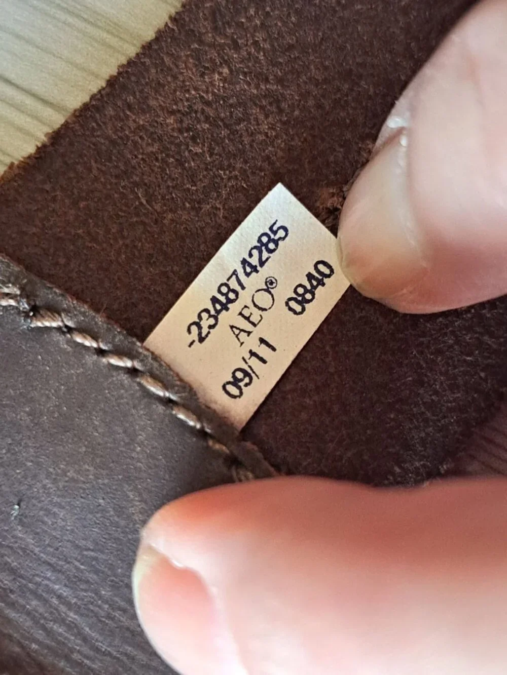 American Eagle Outfitters Mens Brown Leather Belt Metal Buckle Size 32 Retro